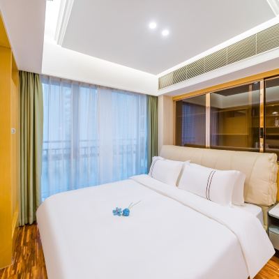 行政豪華大床套房（獨立會客廳+茶藝露台） 喜運服務公寓（廣州塔珠江新城店）優惠