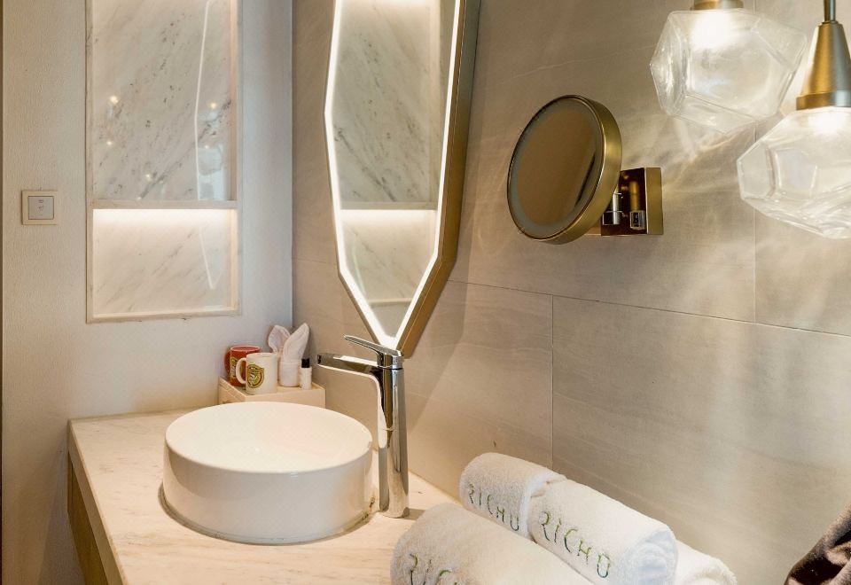 奧特曼主題正海景大床房