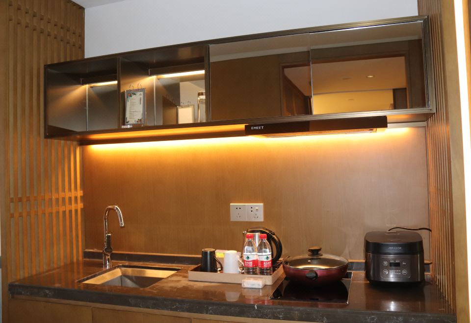 Wingate by Wyndham Hainan ChengmaiGuestroom (Double Bed)