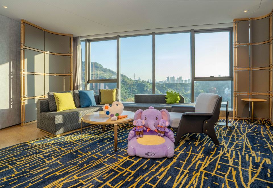 万豪豪友团家庭主题行政套房