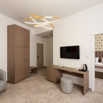 Junior Suite Mera Hotel Promo Code