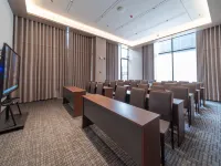 Longxi Grand Hotel, Luoding, Yunfu (Huanshi East Road Branch) Các khách sạn ở La Định