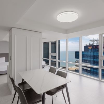 Suite Partial Ocean view