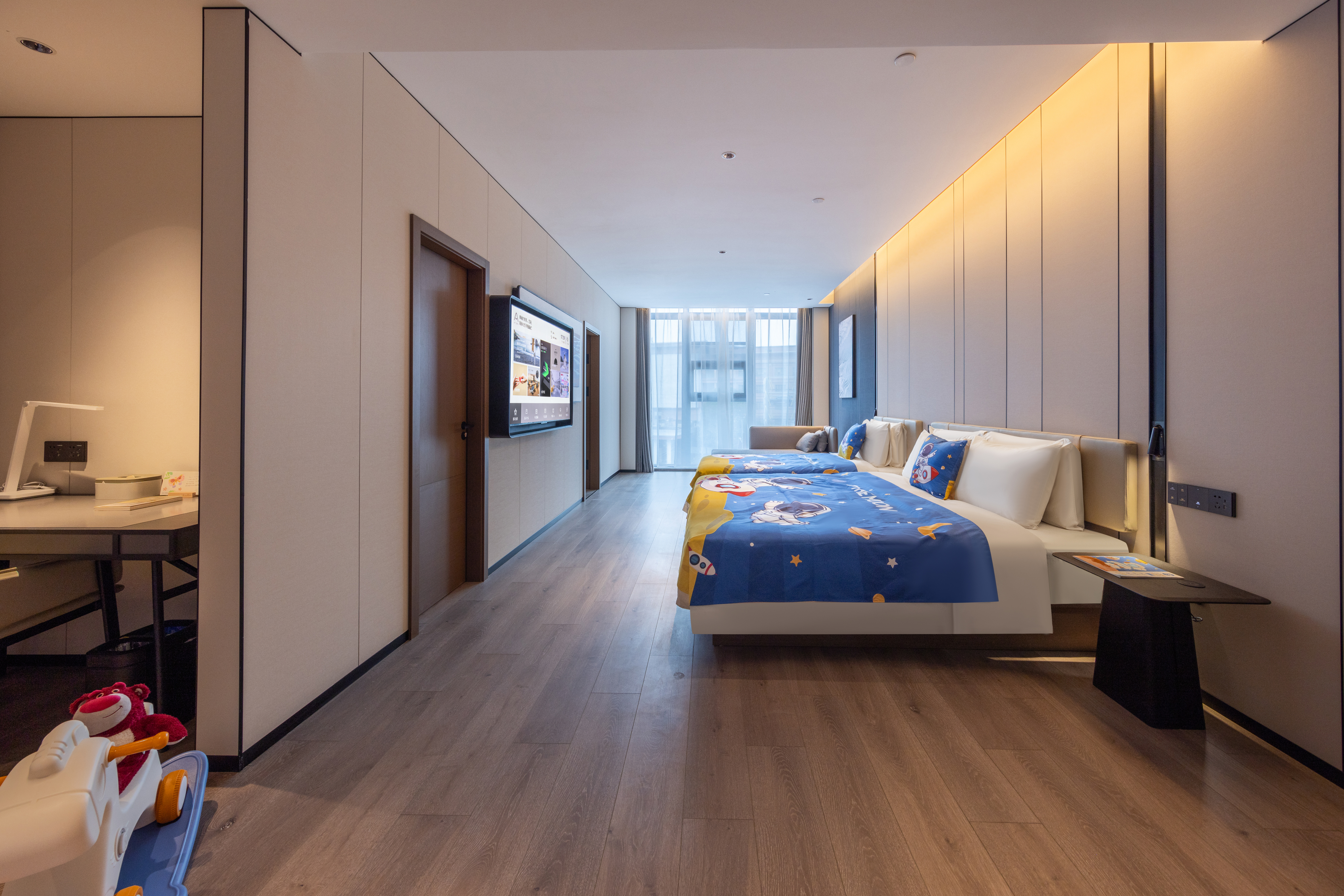 几木亲子双床房（投屏电视+小冰箱）