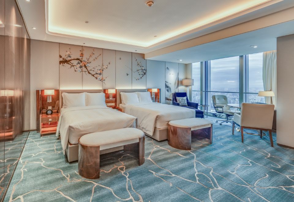 云端高空美景丨高级城景双床房