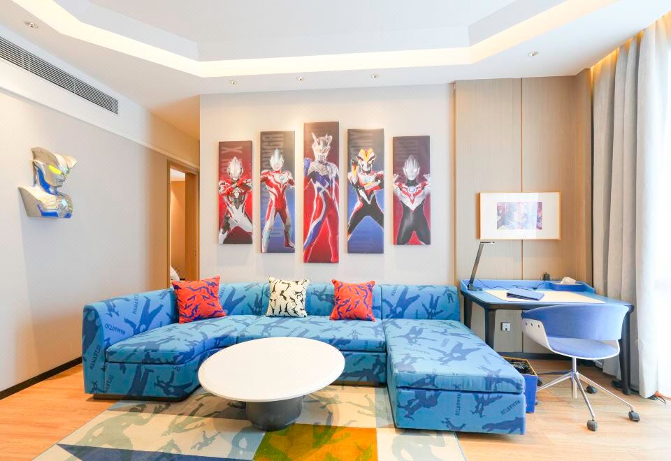 奥特英雄尊享套房