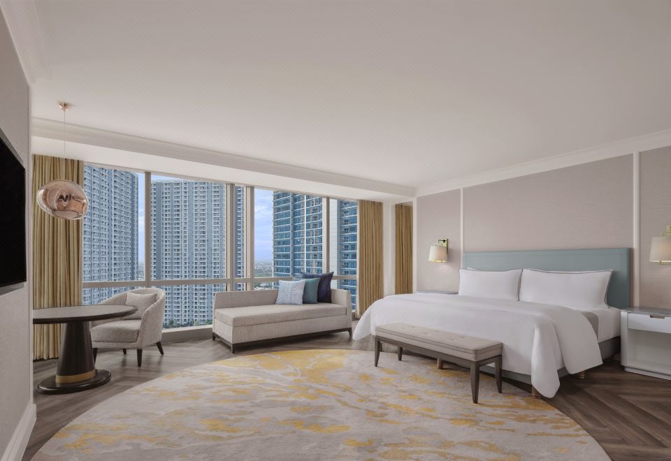 威斯汀精致套房（直达俱乐部休息室）