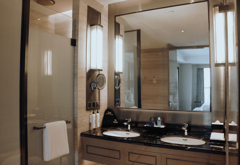 豪華套房-獨立會客廳-超大主衞-獨立客衞-歐舒丹洗護沐