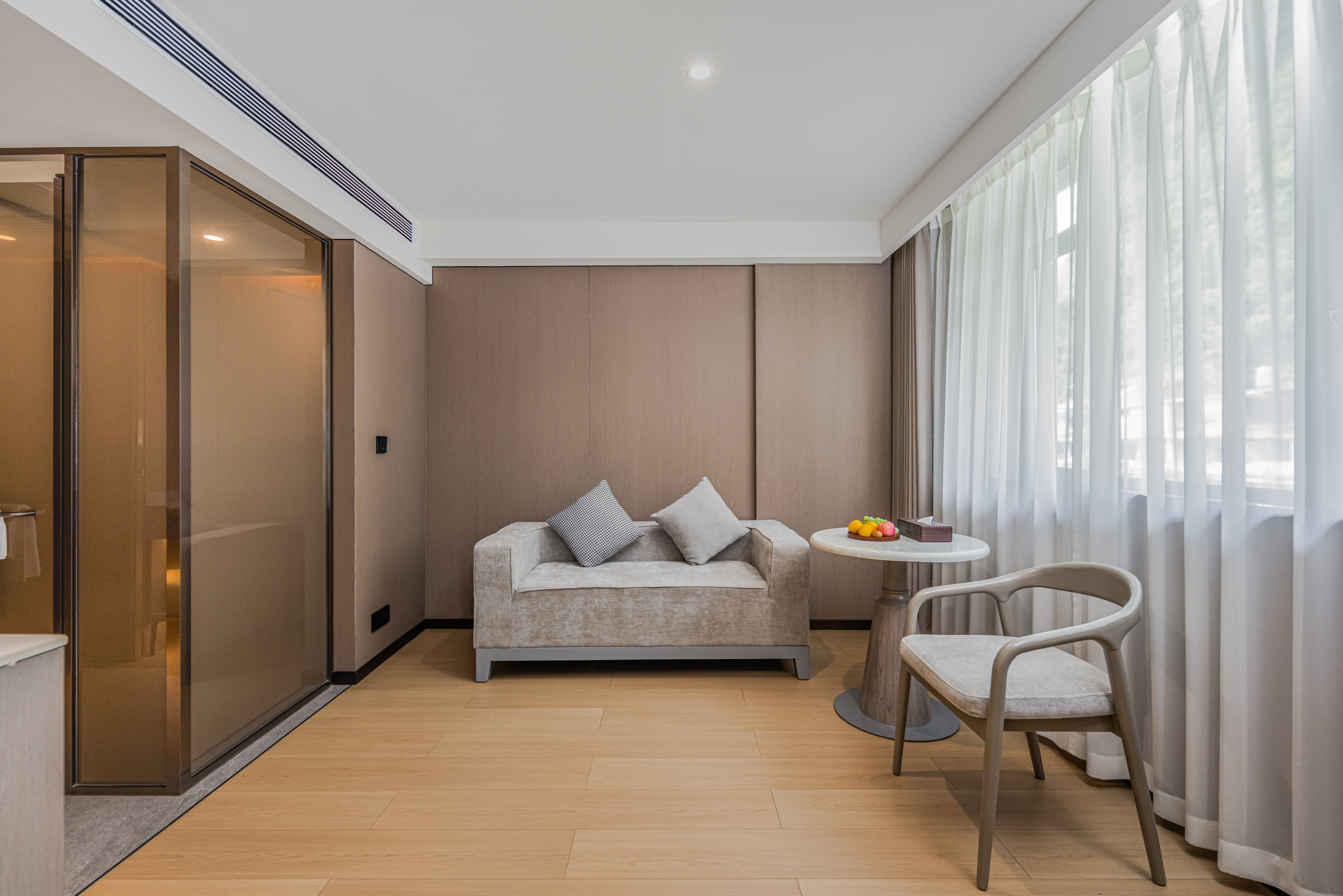 豪华街景大床房【乳胶床垫+Mini小冰箱+智能马桶】