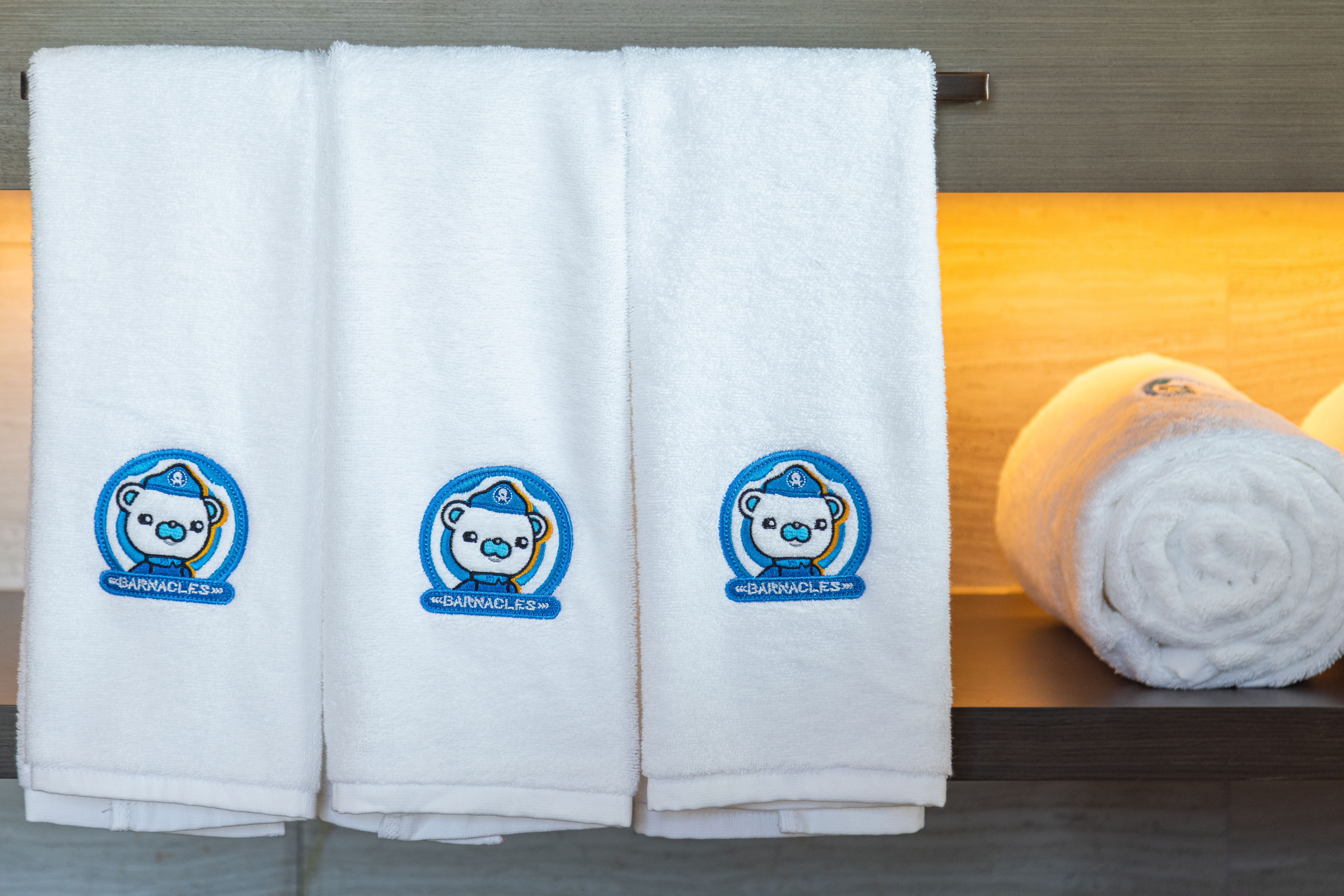 海底小縱隊親子江景套房