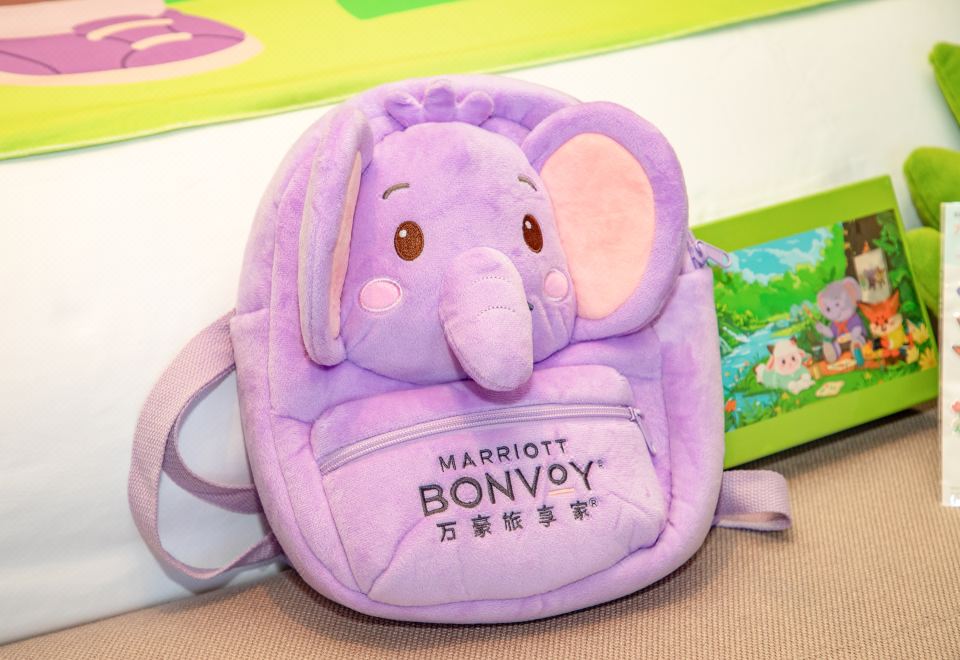 諾亞的叢林探險大象主題海景家庭房｜大床+單人床