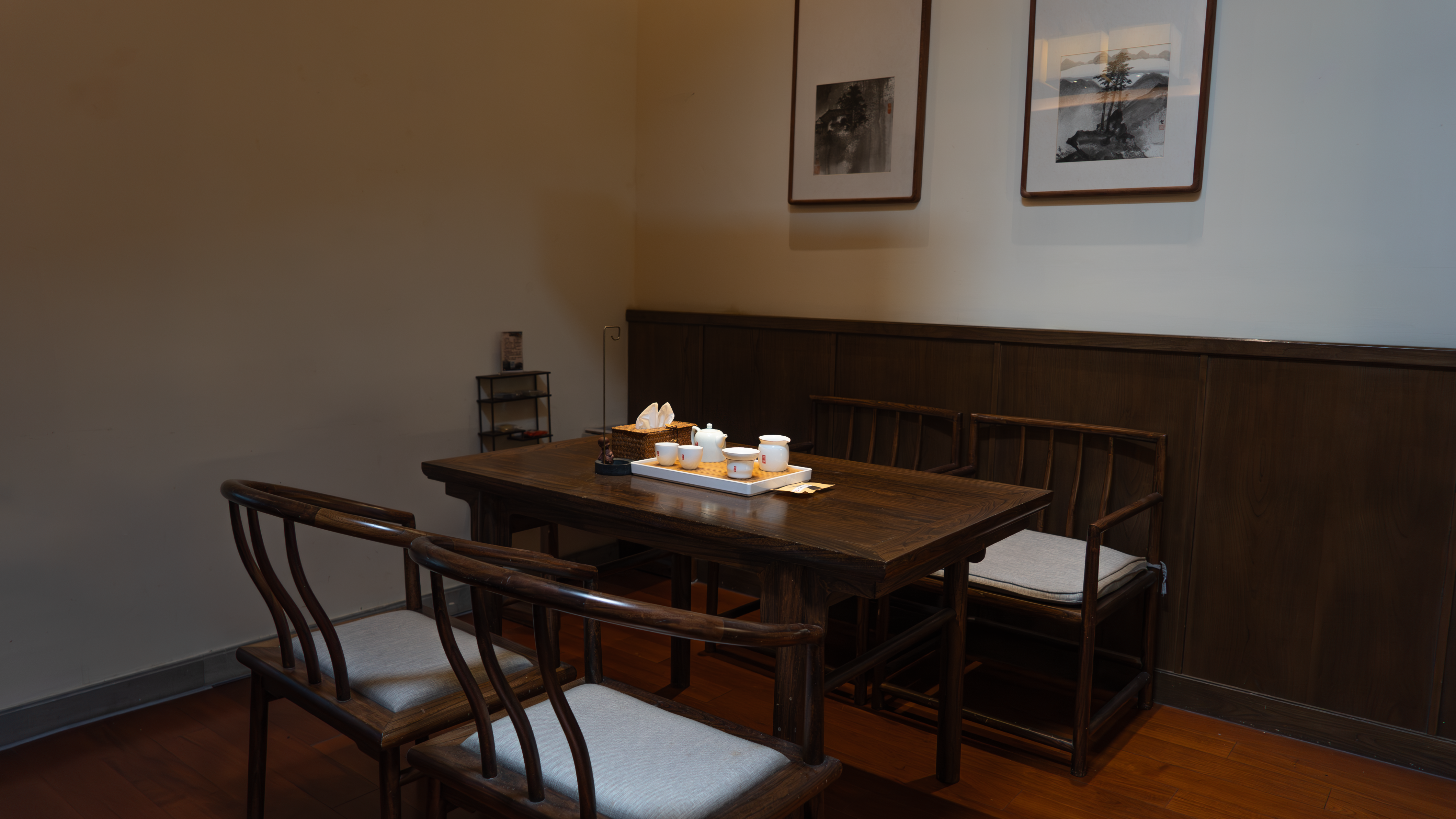 Hangzhou Shusheng Longjing HotelTea Garden Scenic Starry Sky Suite