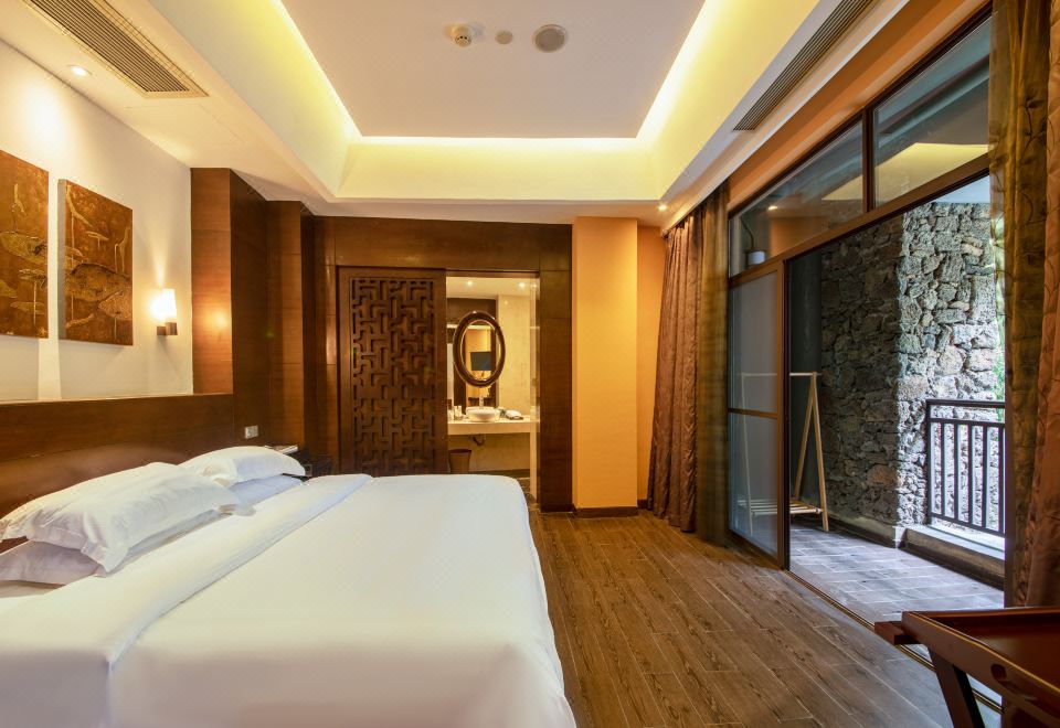 Enclosed Cottage Double Bed Room