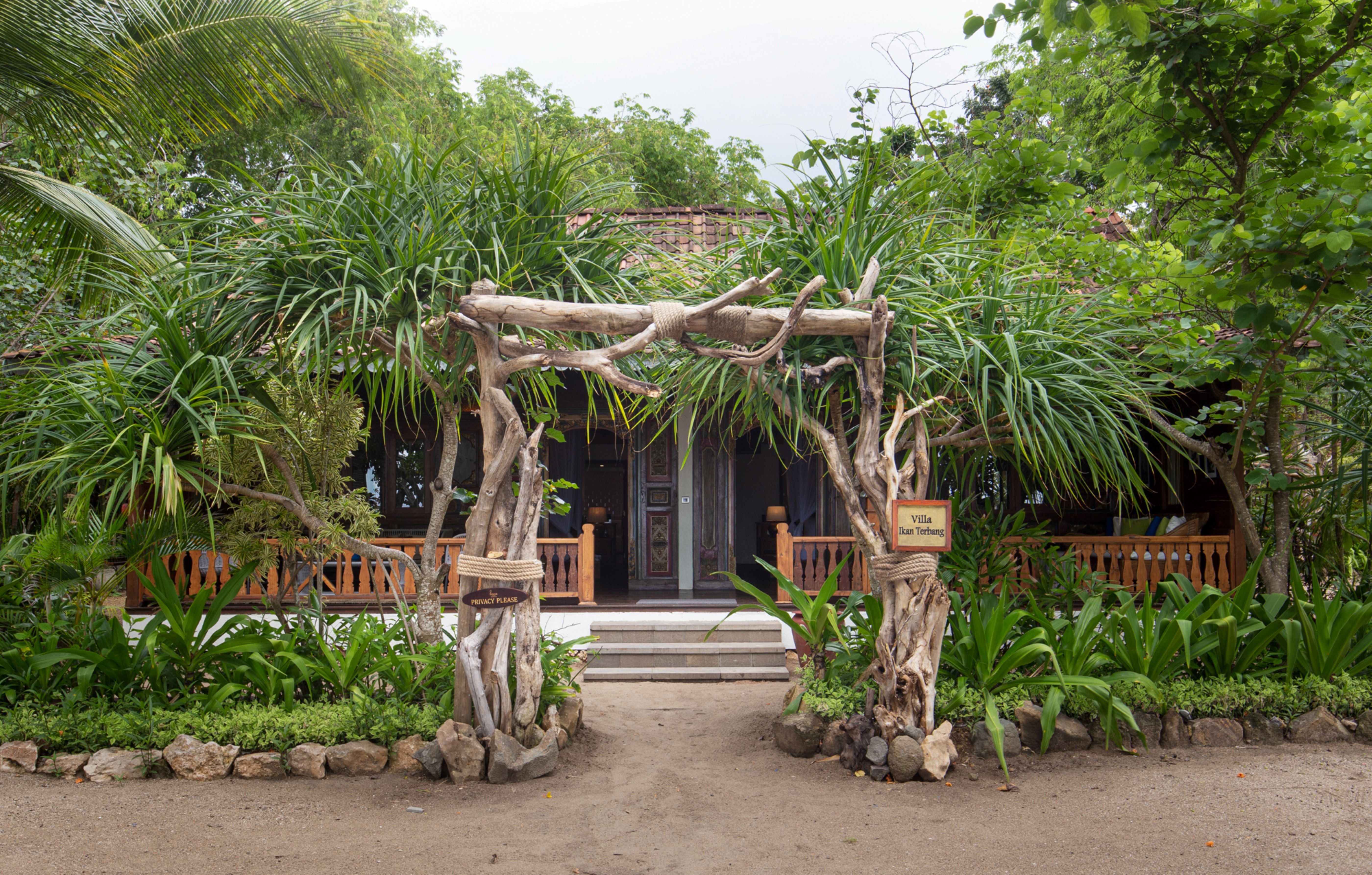 利马桑海滨公寓