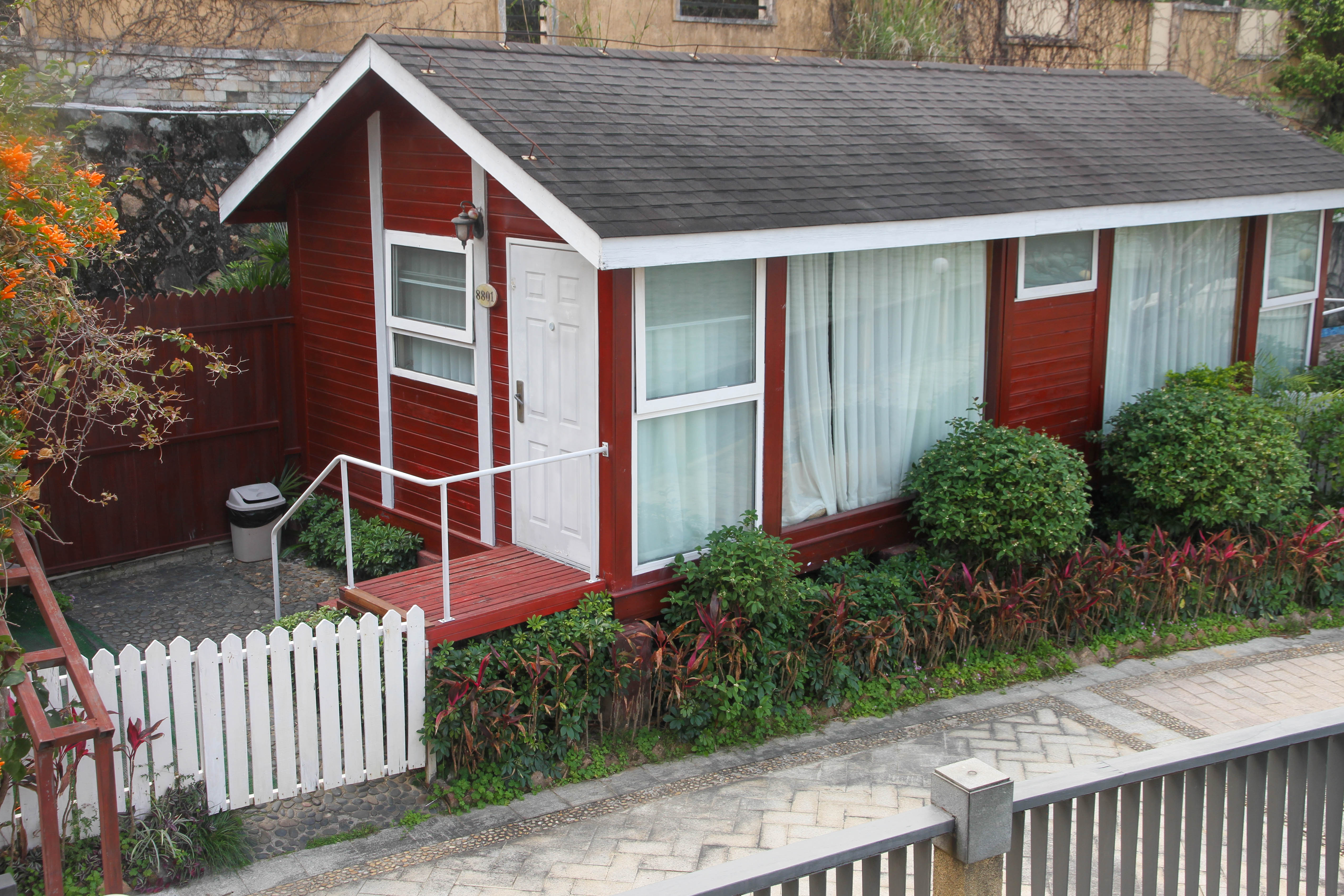 河景瑞士木屋房|独立温泉池