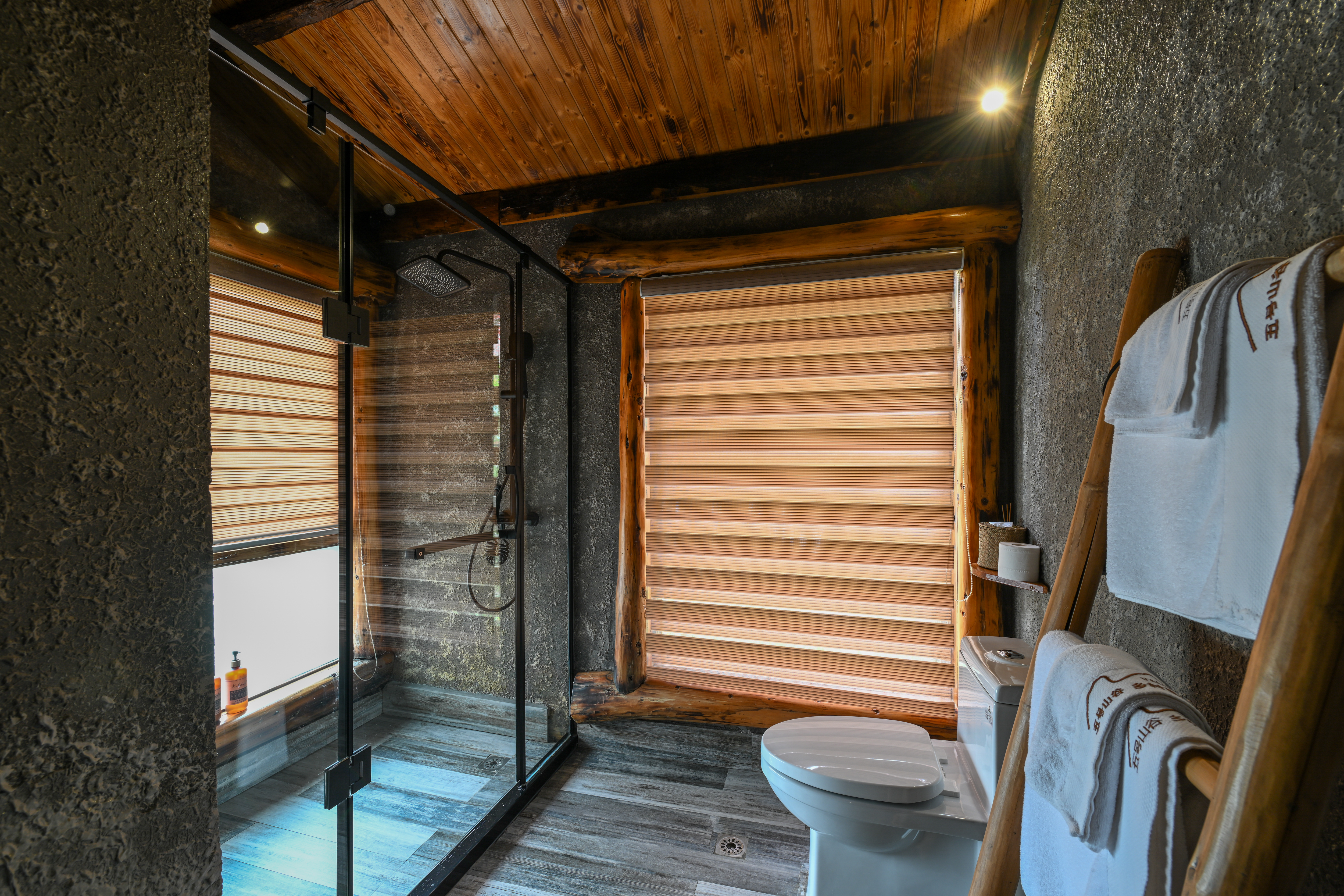 月亮家庭套房·壁爐