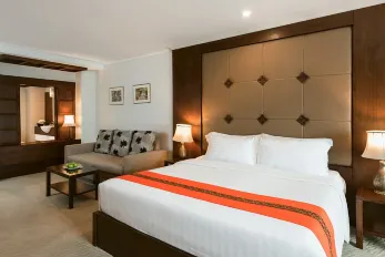 Movenpick Suriwongse Hotel Chiang Mai