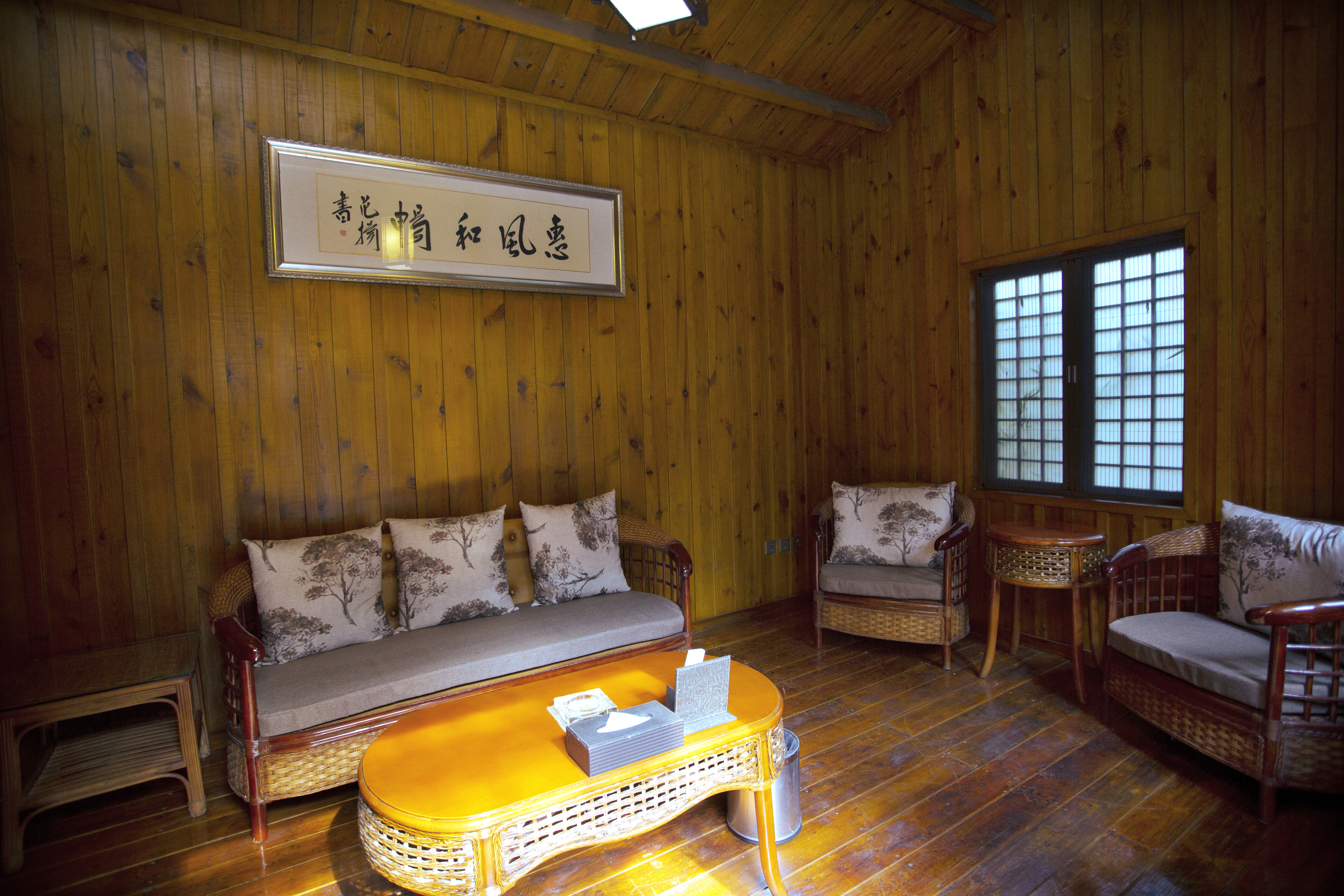 Huifeng Hotel贵宾套房