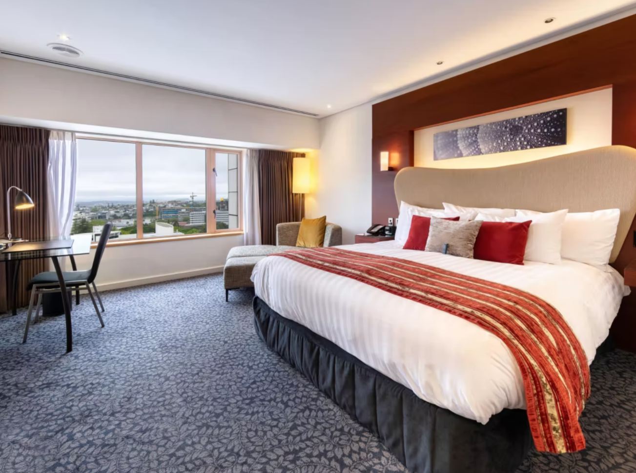 1张特大床 优质行政酒廊通行权