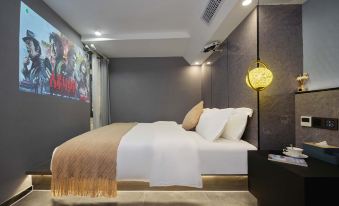 Dichen Hotel (Changsha Wuyi Square IFS International Gold Store)