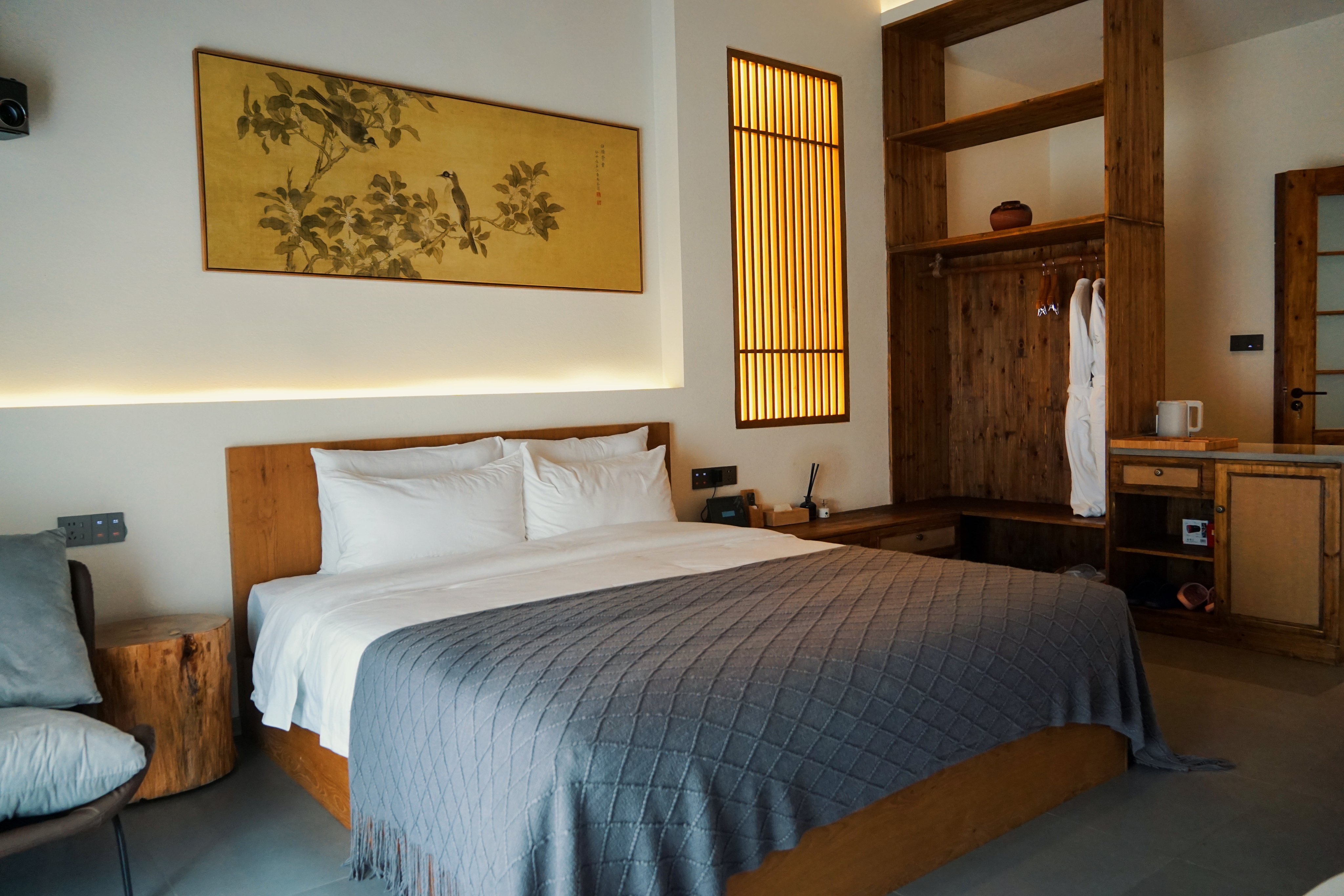 丘壠-攀岩亲子主题房