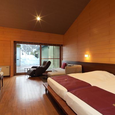 【露天風呂付コテージ】ツインベッドルーム×2 定山渓 鶴雅リゾートスパ 森の謌 クーポン