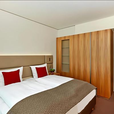 家庭間（2間帶有連通門的相鄰房間） 慕尼黑展覽中心H4酒店優惠