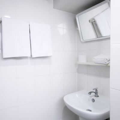 一室房 安尼克斯曼谷隆比尼經濟飯店優惠