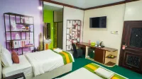 Hotel Qubah 9 Kendari