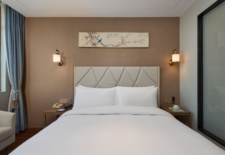 東方之門景觀大床房（可投屏液晶電視）