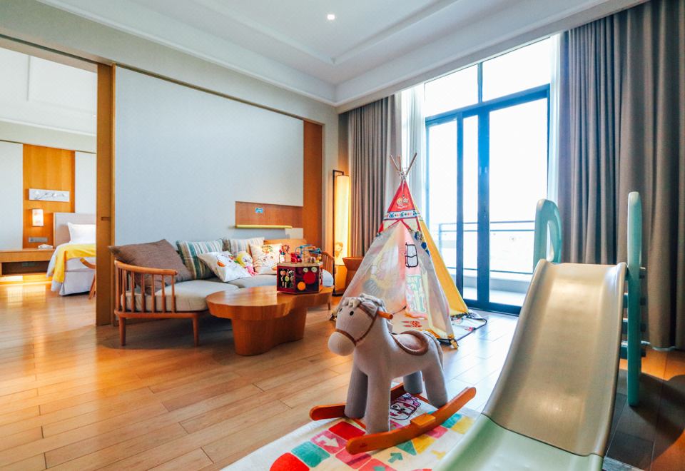 酷芽猪猪侠亲子套房（木马+猪猪侠帐篷+滑梯+独立阳台）