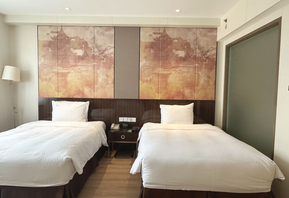 豪華房雙人床-攬秦淮風韻