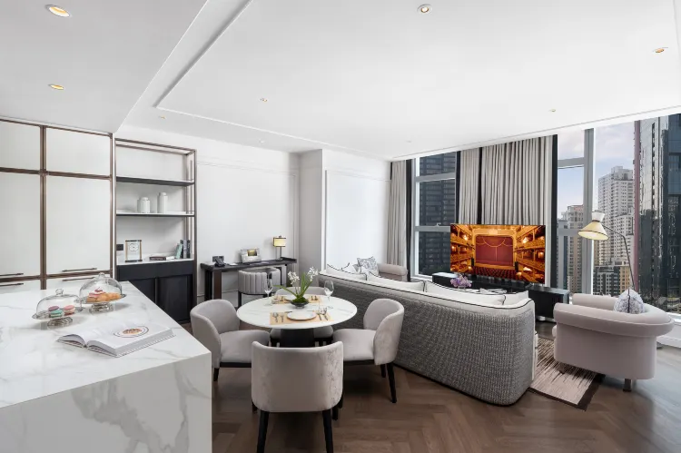 ห้องพรีเมียร์แบบ 2 ห้องนอน