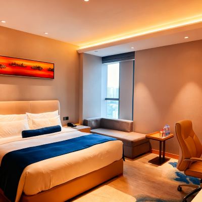 精緻大床房（高級床墊+靜享空間） 深圳星都深航鵬雅飯店優惠