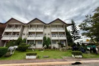 D' Leonor Inland Resort and Adventure Park Hôtels à : 