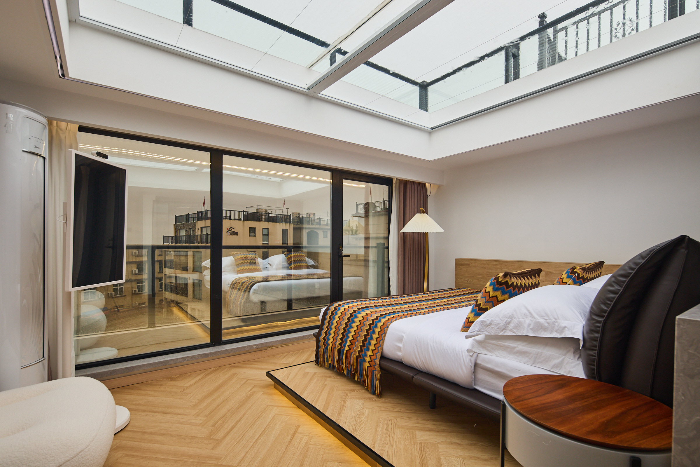 等风·豪华景观大床房『智能马桶+乳胶床垫+移动电视』