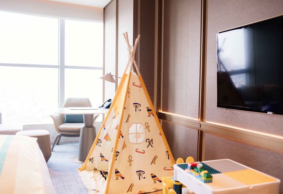 埃及萌神亲子豪华大床房