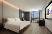 Atour Hotel Fuyang Yingzhou Wanda Plaza