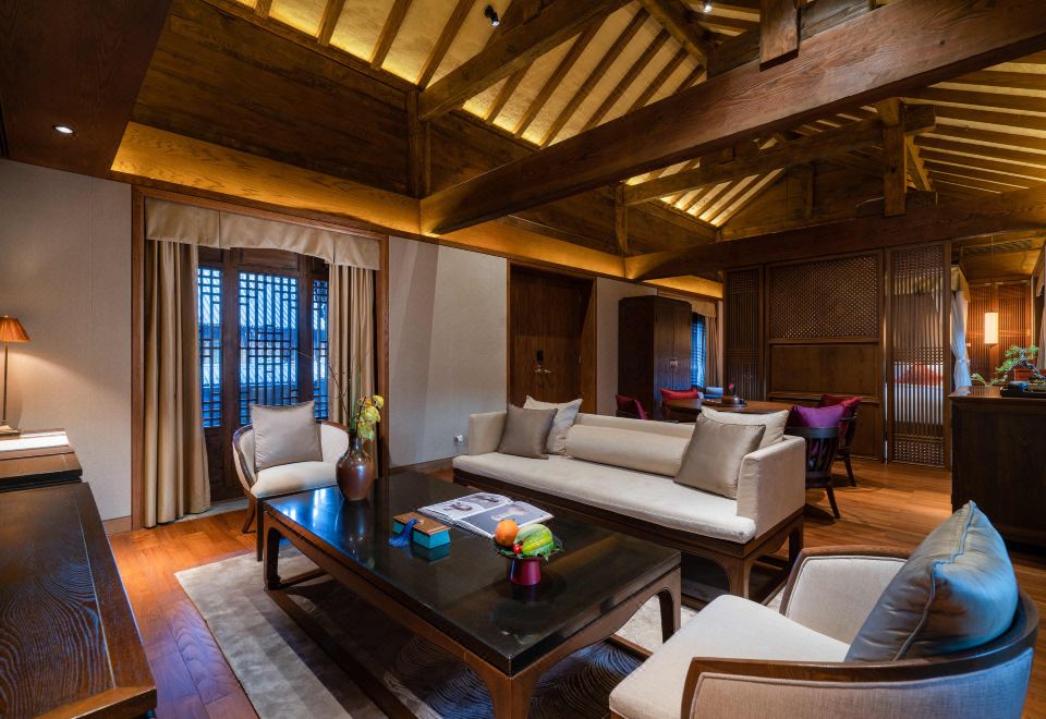 Jianshui Heyuan HotelXiangHe Suite