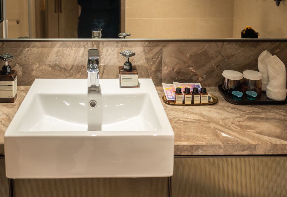 Friendship Hotel HangzhouExecutive Double Room