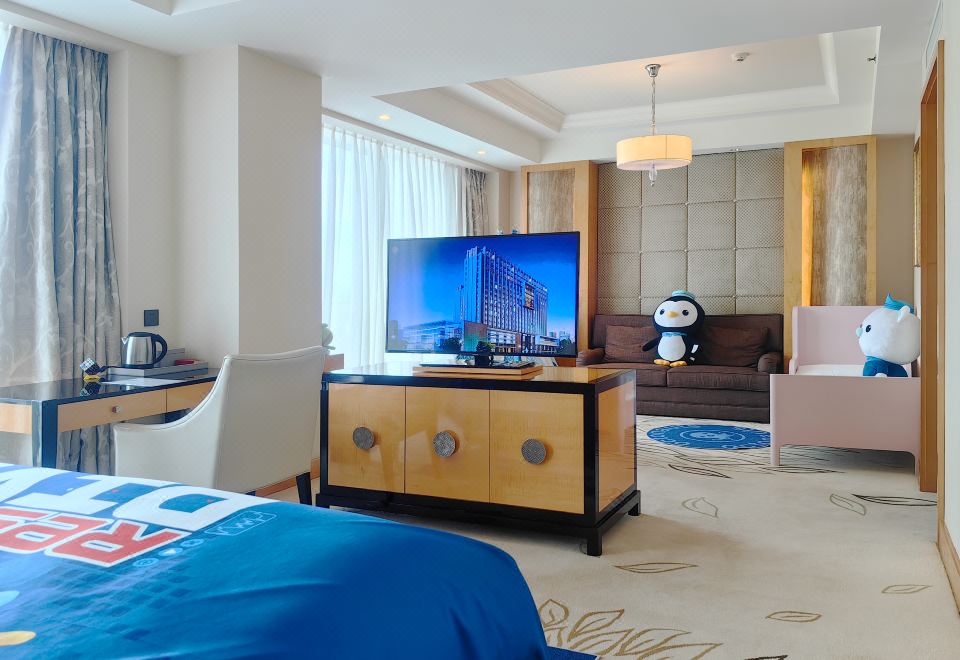 Octonauts Theme Family Suite