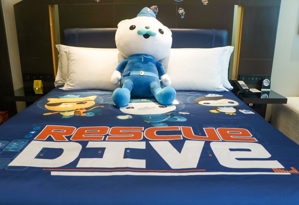 The Octonauts Theme Family Room