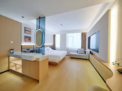 Four Seasons Hot Spring Hotel (Sanmenxia Shaanzhou District) Hotels in 