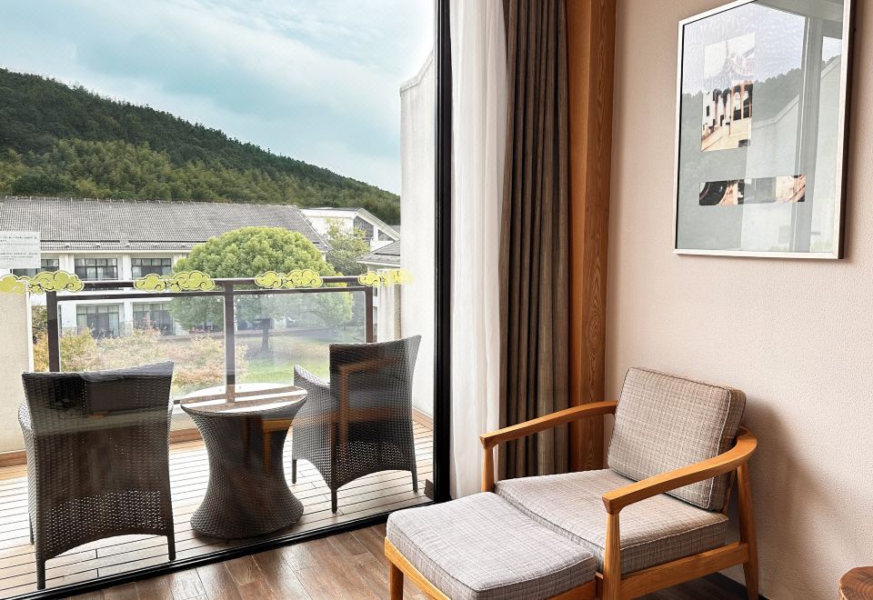 山語樓豪華雙床房