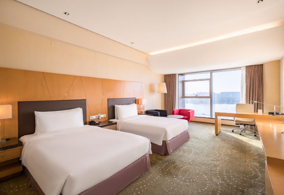 Crowne Plaza Tianjin BinhaiSuperior Room