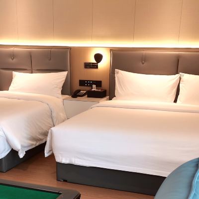 歡樂麻將家庭房​（智能麻將機&舒睡床品&4K巨幕投影） 樂天假日飯店（珠海拱北口岸步行街店）優惠