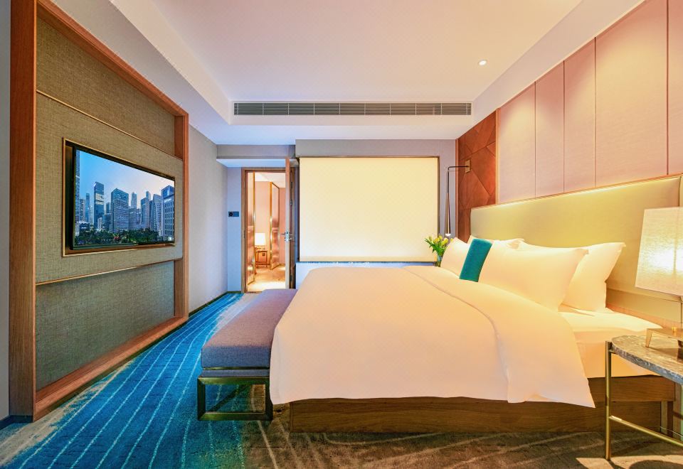 Royce Hotel ShenzhenFamily Suite