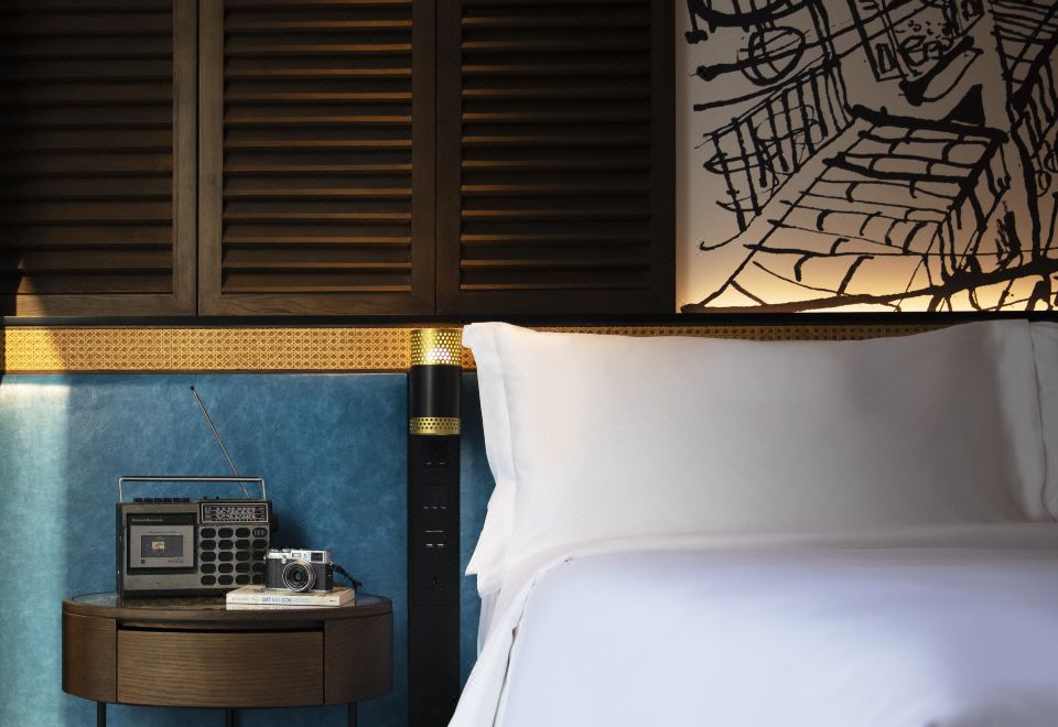 橋景標準間 （King Standard Ba Son Bridge View）