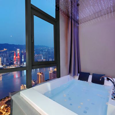天際全江景空中泡池房【巨幕投影】 重慶Nova星球飯店優惠