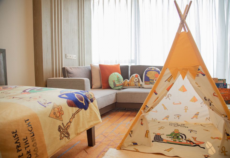 埃及萌神親子主題雙床房